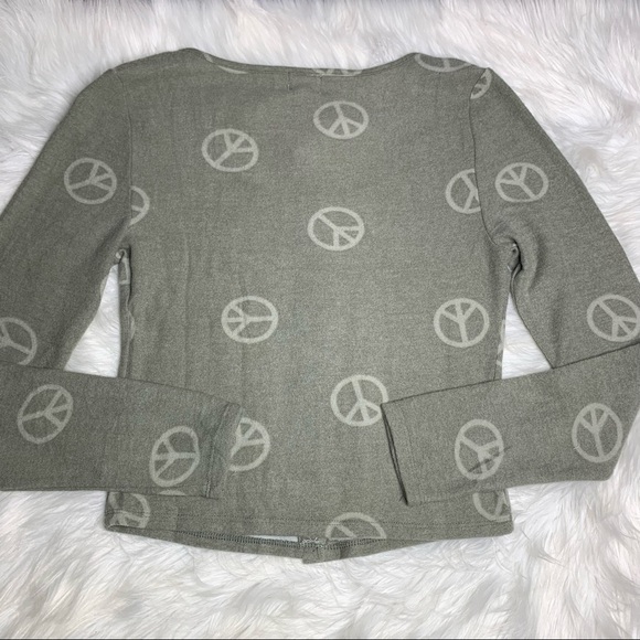 Cozie Olive Green Cardigan Button Down Peace Sign Print Sweater Size Medium - Picture 4 of 6